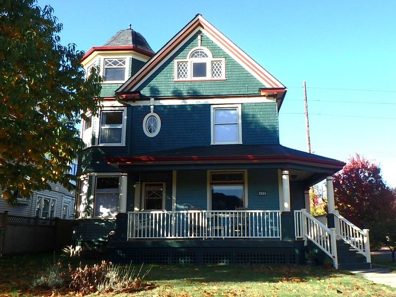 Photo of house at 502 South Sheridan Avenue 