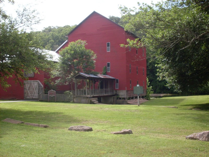 The old mill building at Rockbridge