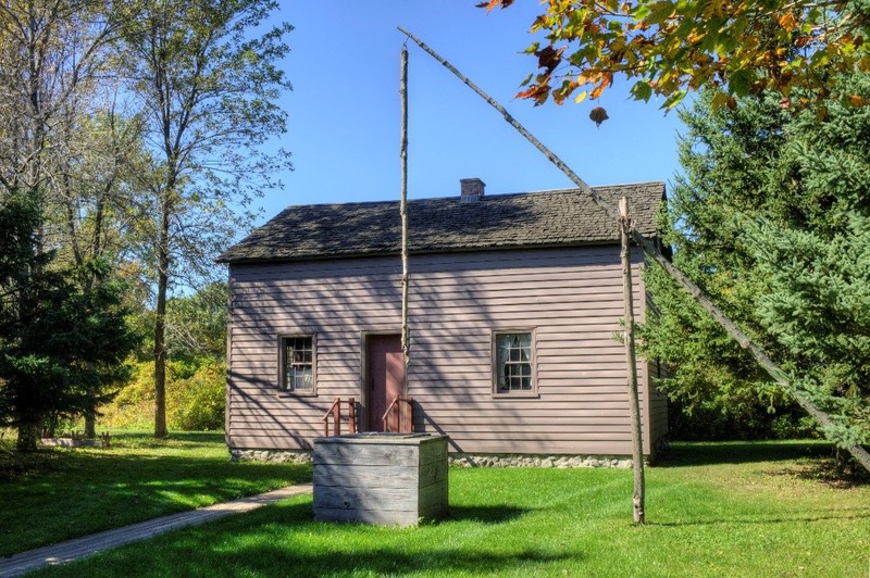 Schmitt Log House