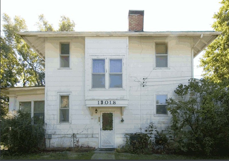 Side view of the Allen-Watkins Residence located in the Watkins Family Farm Historic District