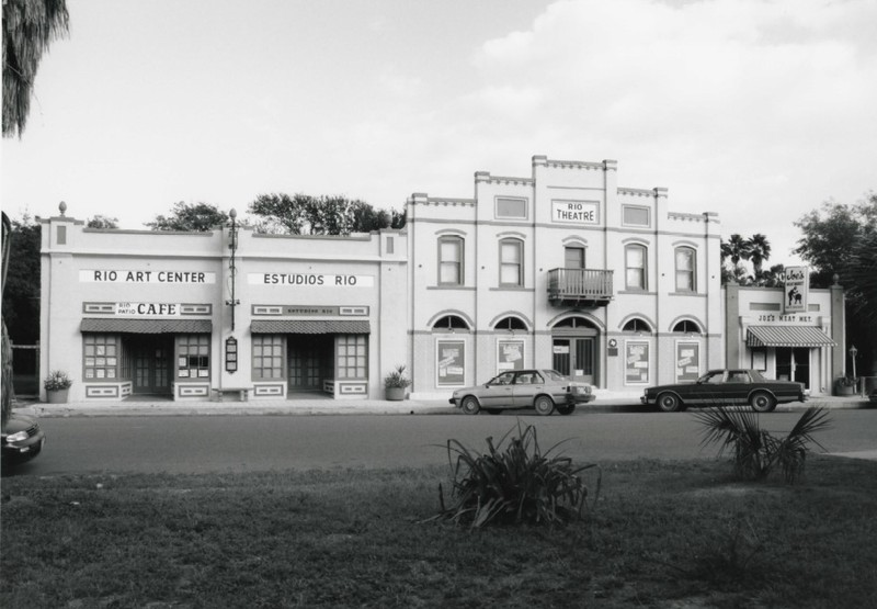 1998 photo of front of building complex 514-518 Doherty by Terri Myers