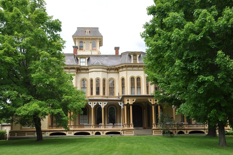 The Park-McCullough House truly is a Victorian masterpiece in the heart of New England. 
