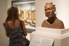 Bust art at the museum