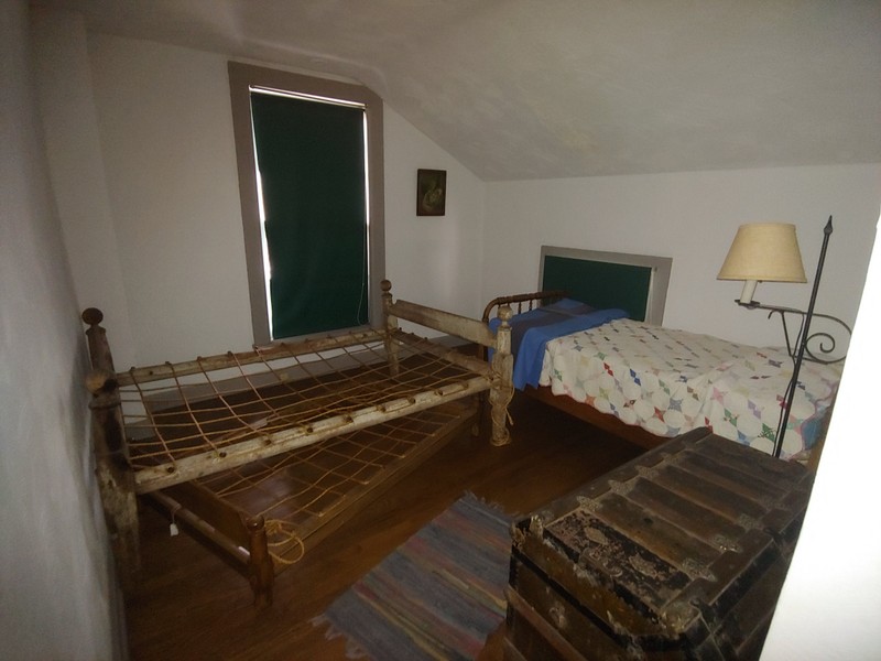 Children's upstairs bedroom