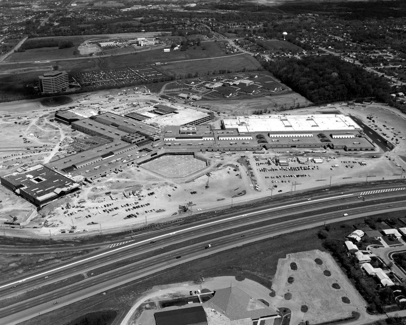 Daytime, Photograph, White, Infrastructure