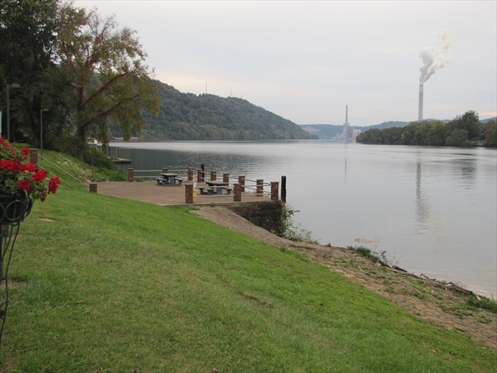 Wellsburg Wharf