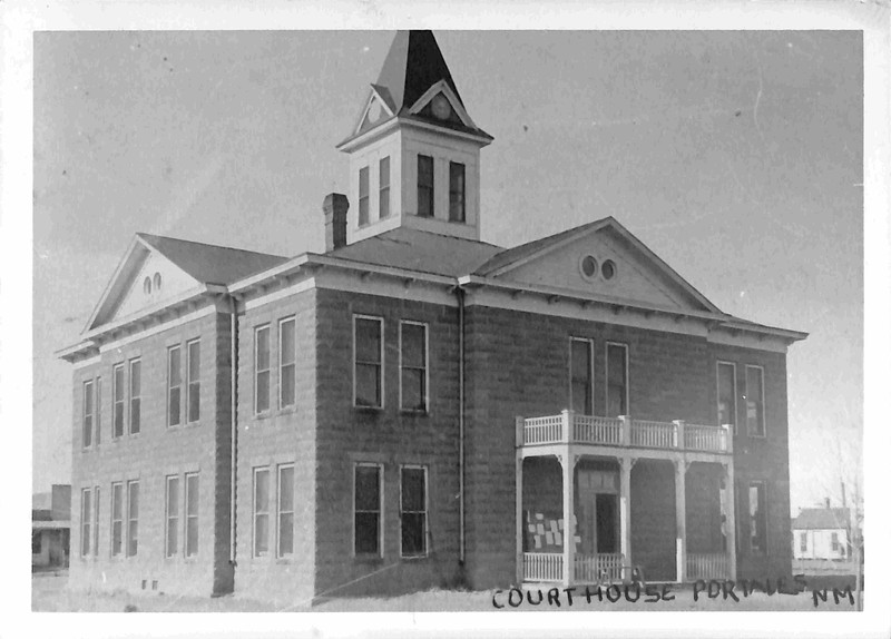 Image of the front of the original courthouse