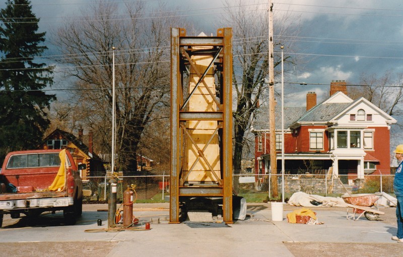 Moving the Cenotaph