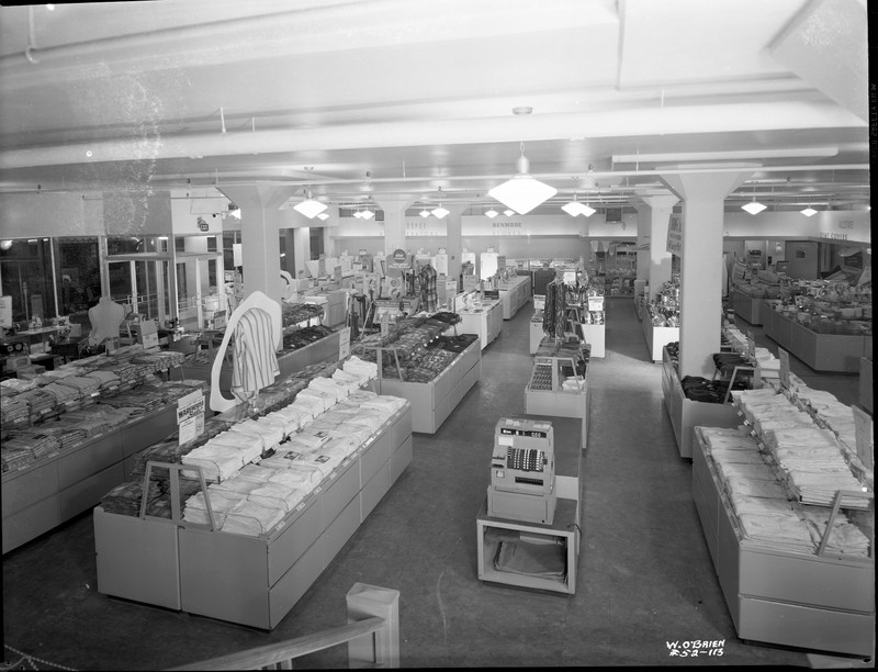 Black-and-white, Building, Retail, Monochrome photography