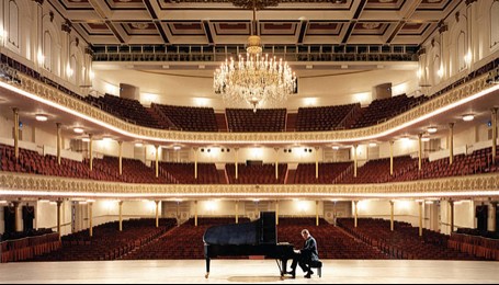 Interior of the main auditorium 