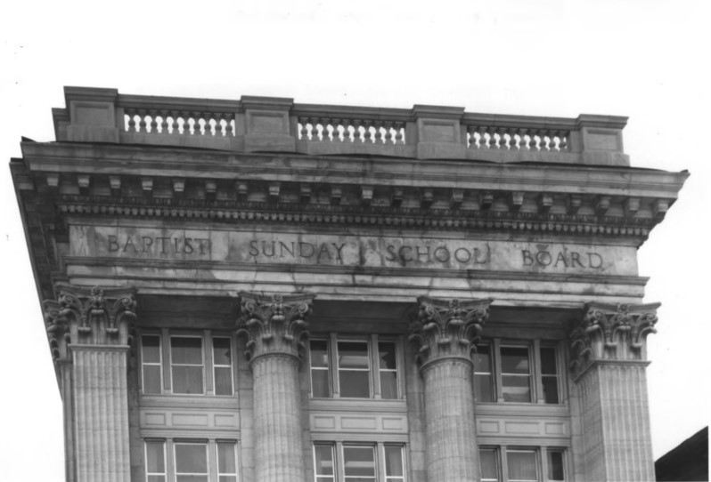 Window, Building, Sky, Facade