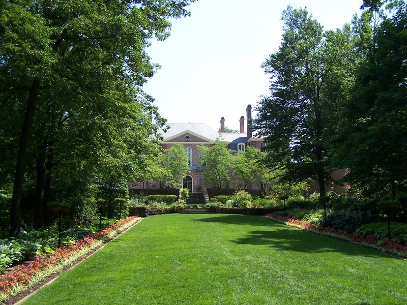 Kingwood Hall and Gardens