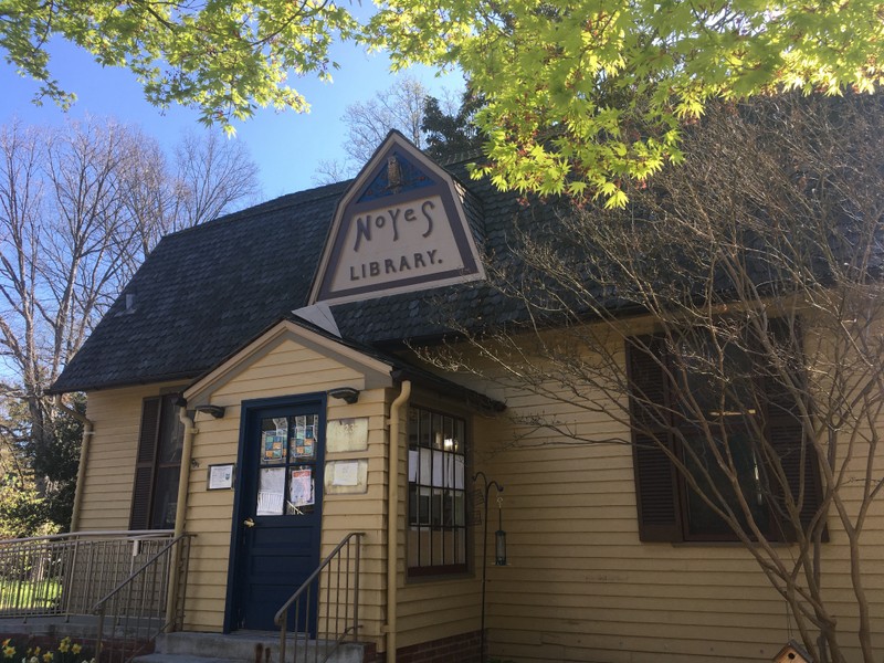 Noyes now serves as a dedicated children's library.