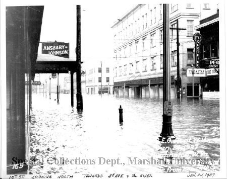 Amsbary's at its 321 10th St location during the 1937 flood