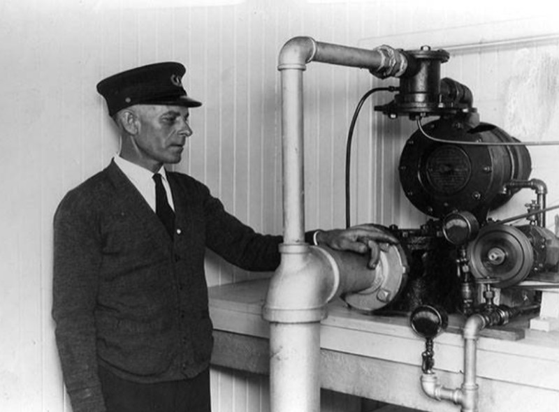 Charles Perry with the Fog horn, c. 1929.