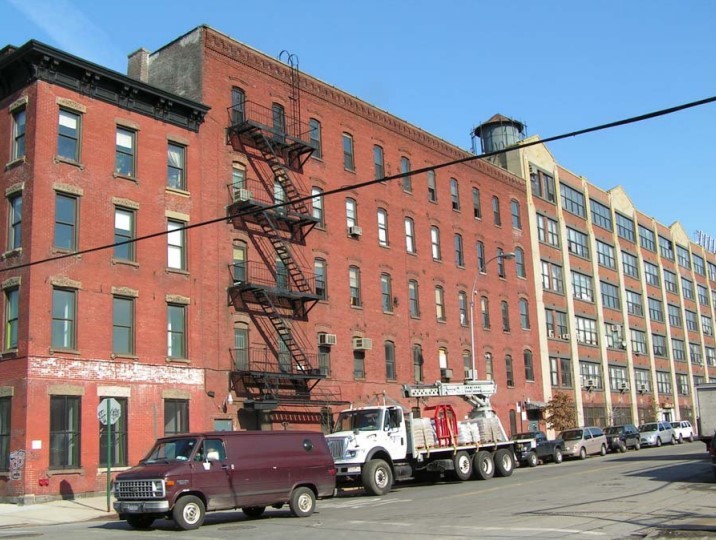 Wheel, Tire, Building, Car