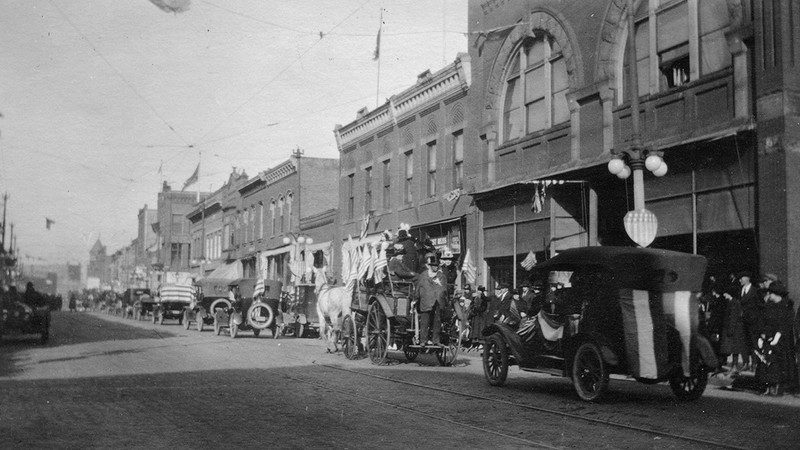 Wheel, Tire, Building, Vehicle