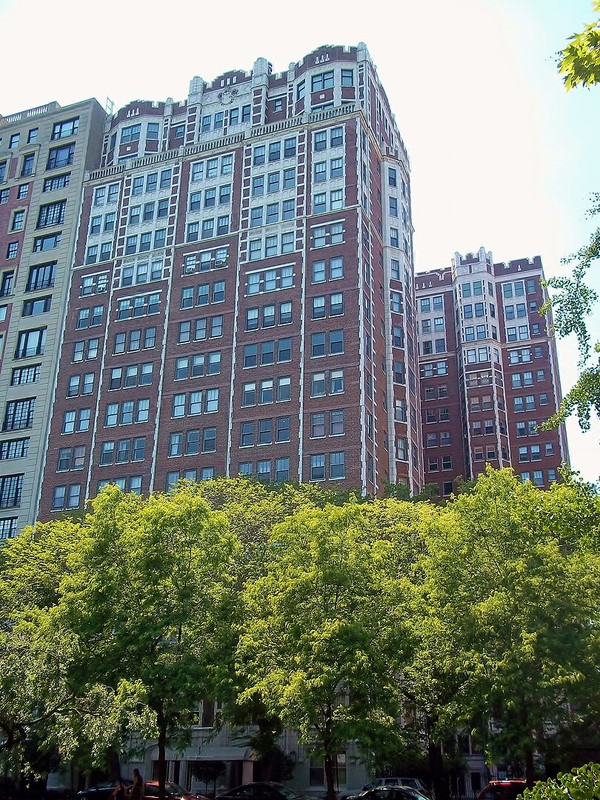 2440 N. Lakeview Avenue in Chicago