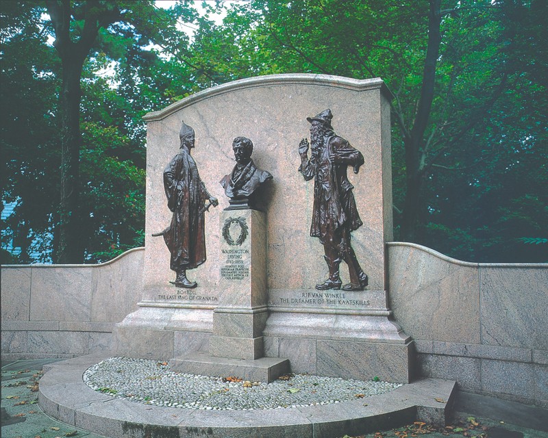 Washington Irving Memorial in 2000.