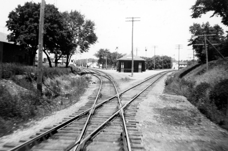 Track, Transport, Mode of transport, Thoroughfare