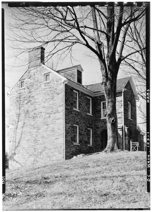 Klingle Mansion (ca. 1934) by Albert S. Burns, Historic American Buildings Survey (public domain, courtesy of Library of Congress)