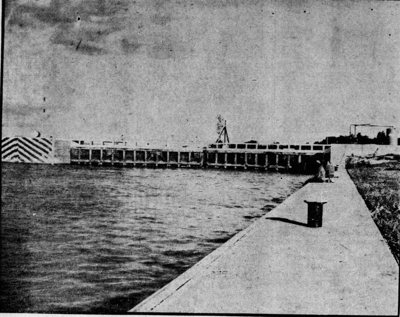Closed gates at Lock & Dam 46, 1937