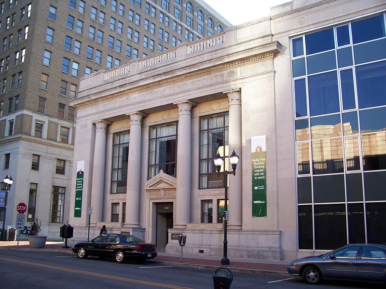 2005 image of the Wilmington Savings Fund Society Building, shortly before the bank moved to 500 N. Delaware.