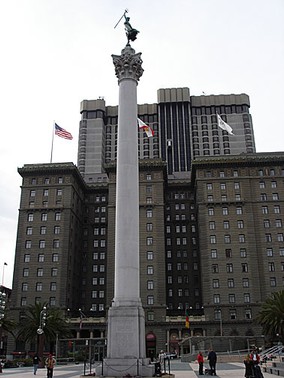 The Dewey Monument with the St. Francis Hotel in the background