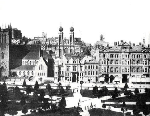 Union Square in 1875, prior to the construction of the monument