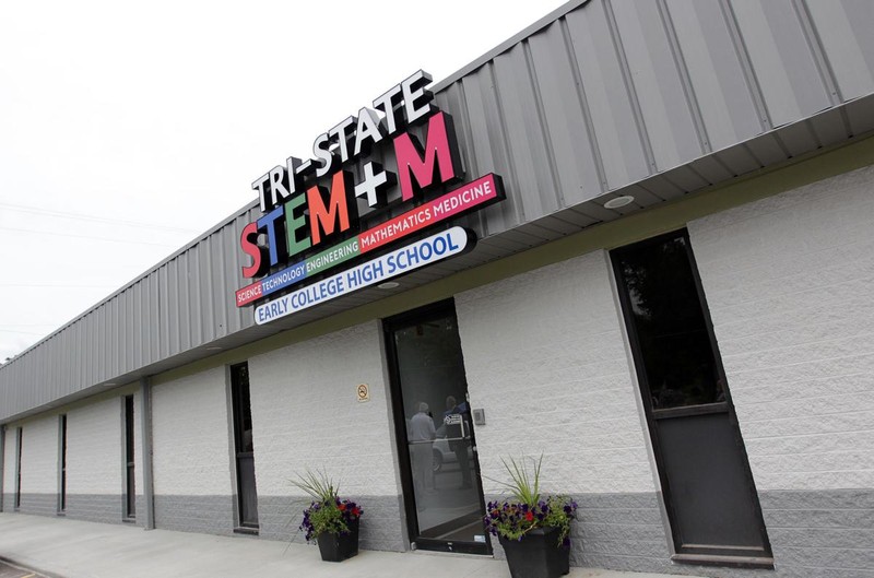 Tri-State STEM+M Early College High School Exterior