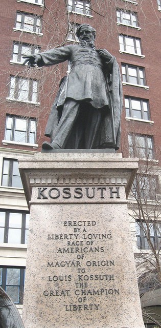 This statue to Hungarian revolutionary leader Lajos Kossuth was erected in 1928