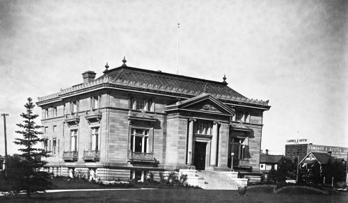 Black and white image of sandstone library