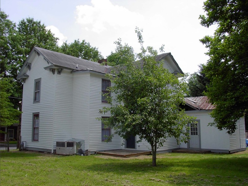 Rear view of the house in 2008
