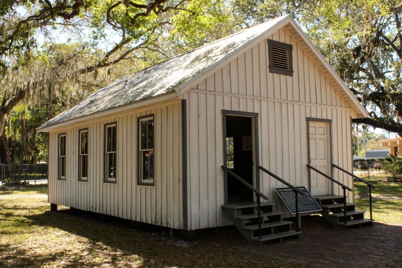 1908 Bunker Hill School