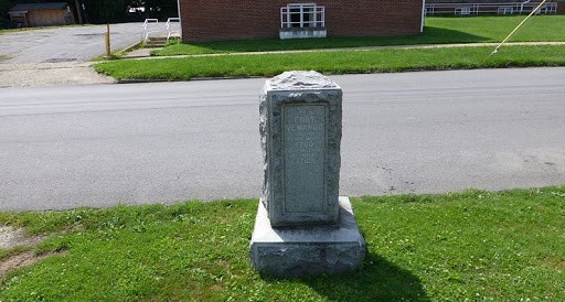 Fort Venango Marker, covered by a car in google maps 