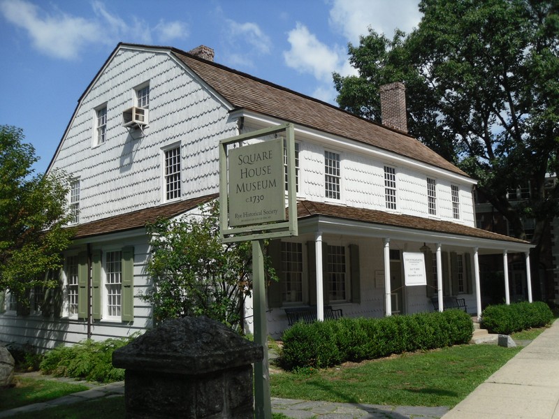 Widow Haviland's Tavern Exterior