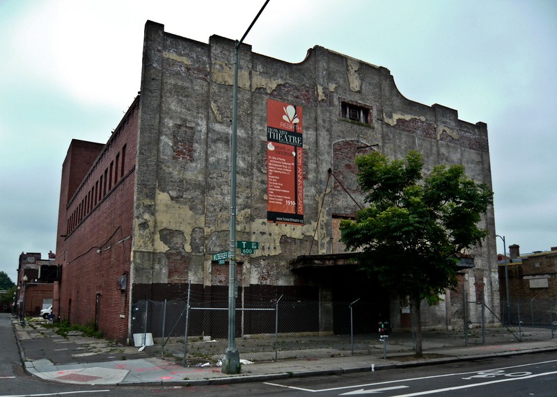 Many believed that the restoration of this historic theater was an impossible task, but with private investment and $20 million of public support, the theater was saved and re-opened. 