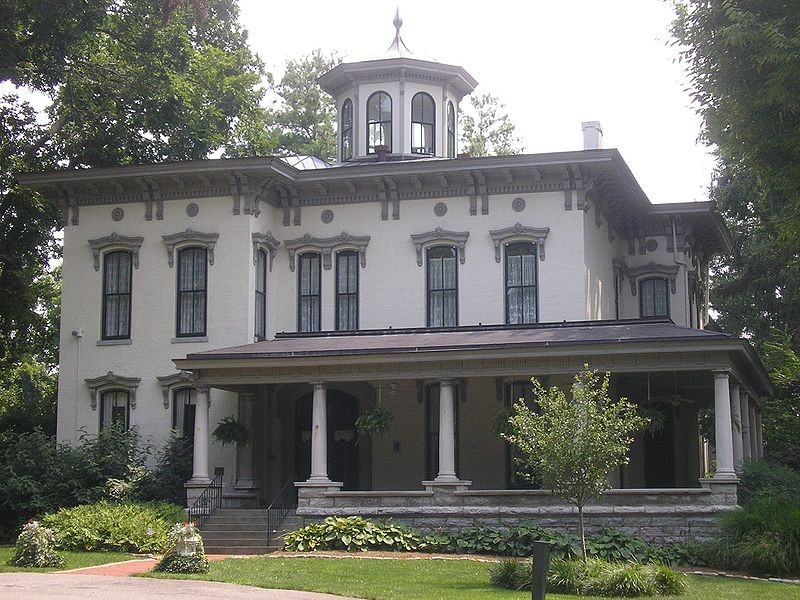 The Peterson-Dumesnil House (image from Peterson-Dumesnil House Foundation)