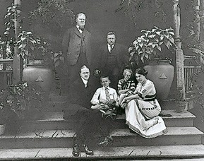 Red Rocks has hosted five U.S. Presidents, including Teddy Roosevelt, Calvin Coolidge, and William Taft. 