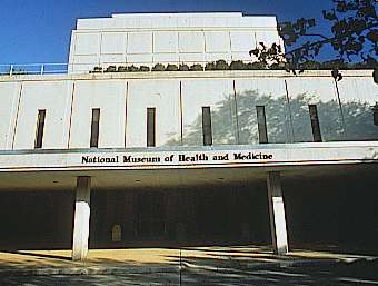 Former NMHM building, which housed the museum 1971-2011, by National Library of Medicine on WIkimedia Commons (public domain)