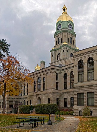 The Cabell County Courthouse was built from 1899-1901 and is one of the most ornate in West Virginia. Image obtained from Wikipedia. 