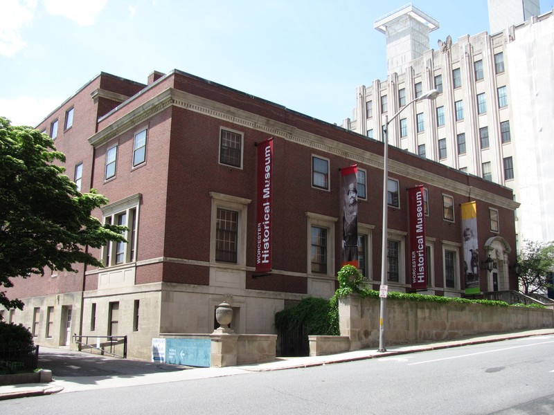 The museum offers exhibits and a research library dedicated to local history