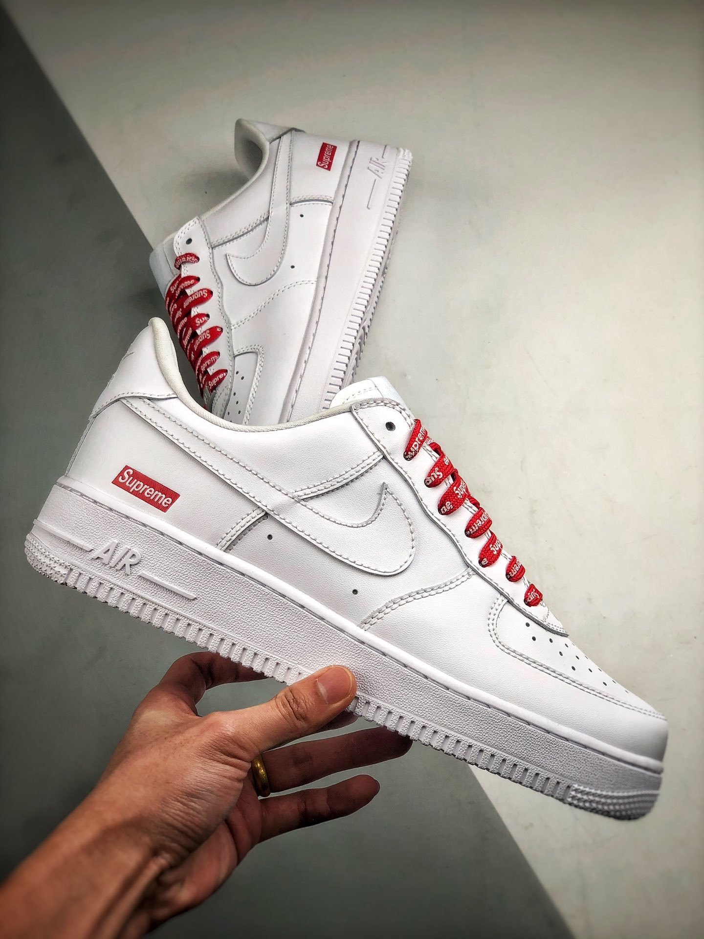 Supreme x Nike Air Force 1 Low White CU