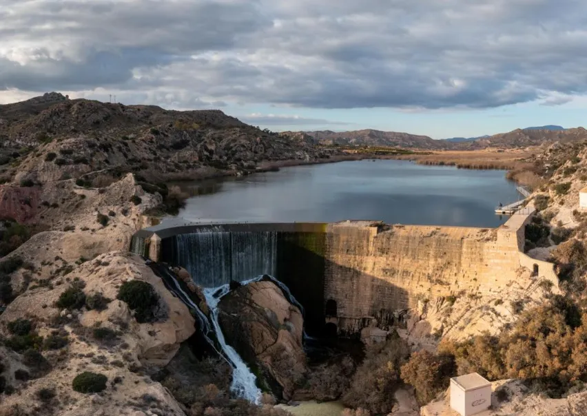 EL ESPAÑOL: El cambio climático encamina a España a una crisis hídrica: este es el papel fundamental de las infraestructuras para evitarlo