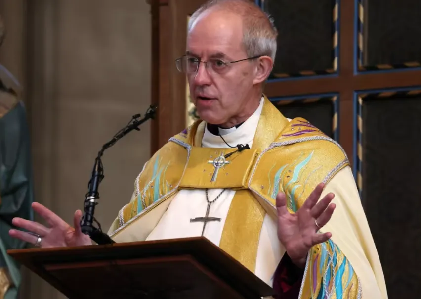 La iglesia anglicana vende su cartera en petróleo y gas por consideraciones climáticas