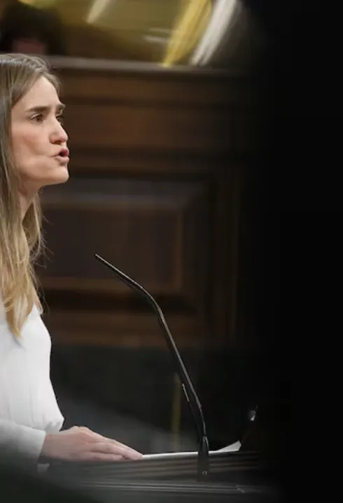 El Gobierno abre la puerta a prolongar la vida de las nucleares si no sube la luz