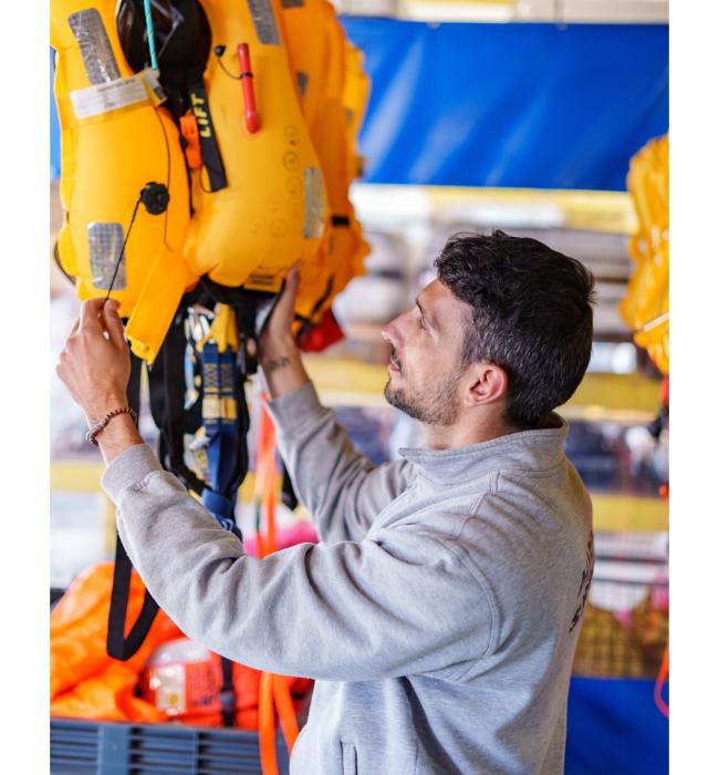 OS  Liferaft Service in Mallorca