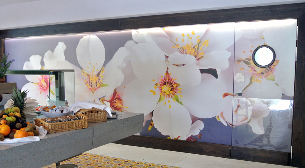 Vinilo impreso y laminado especial para pared