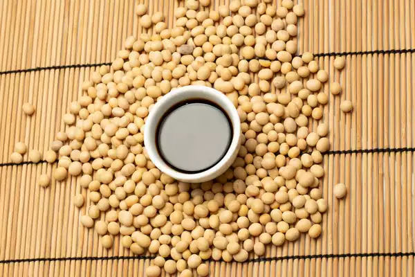 Sojasauce – Bedeutung & Verwendung in der chinesischen Küche