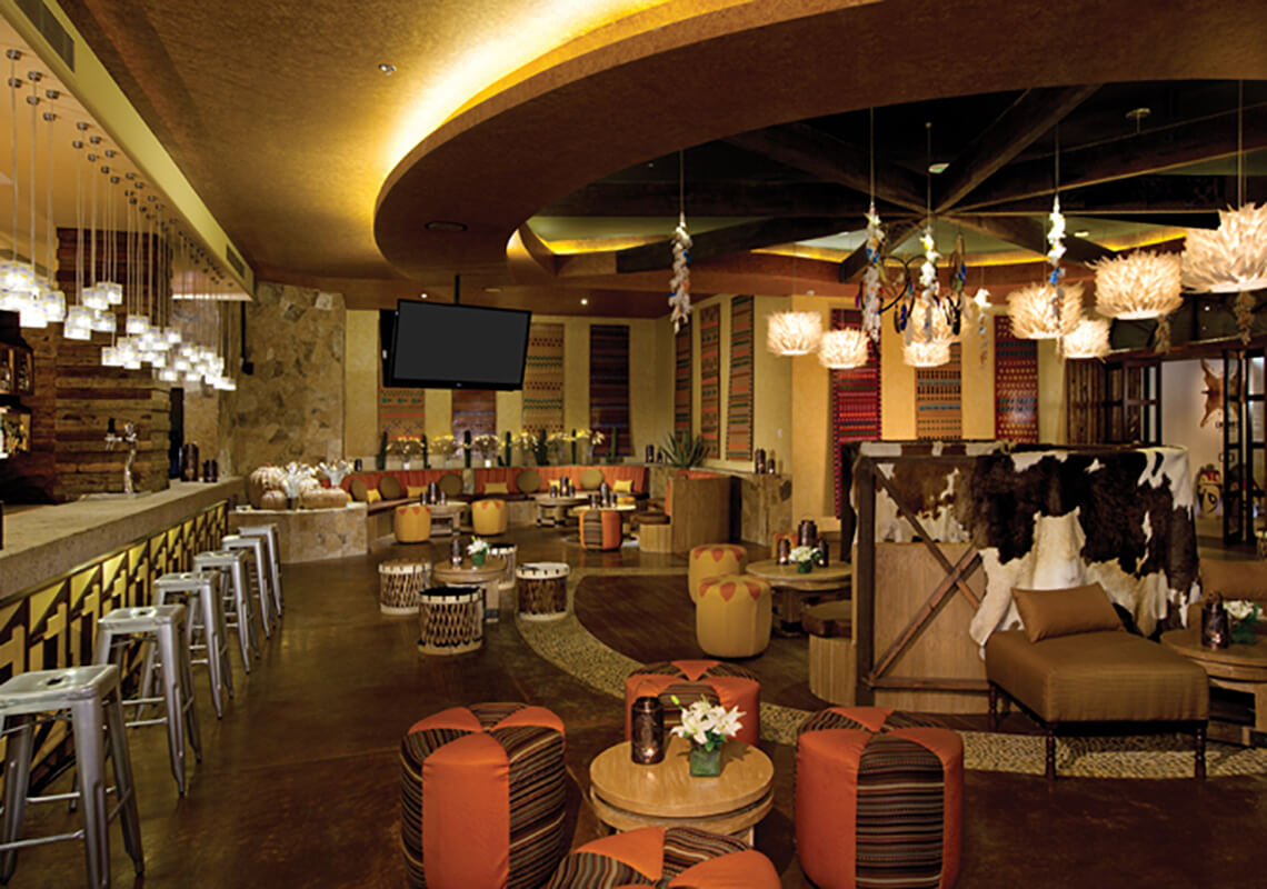 Preferred Club Lounge - Picture of Secrets Puerto Los Cabos Golf